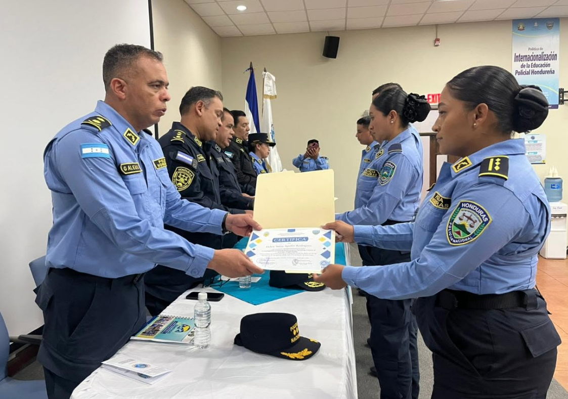 Nuevas competencias al servicio de Honduras